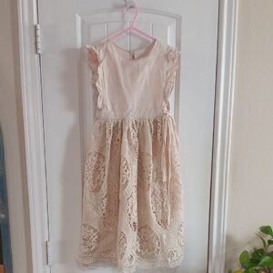 Cream Sleeveless Crew Neck Crochet Lace Princess Dress